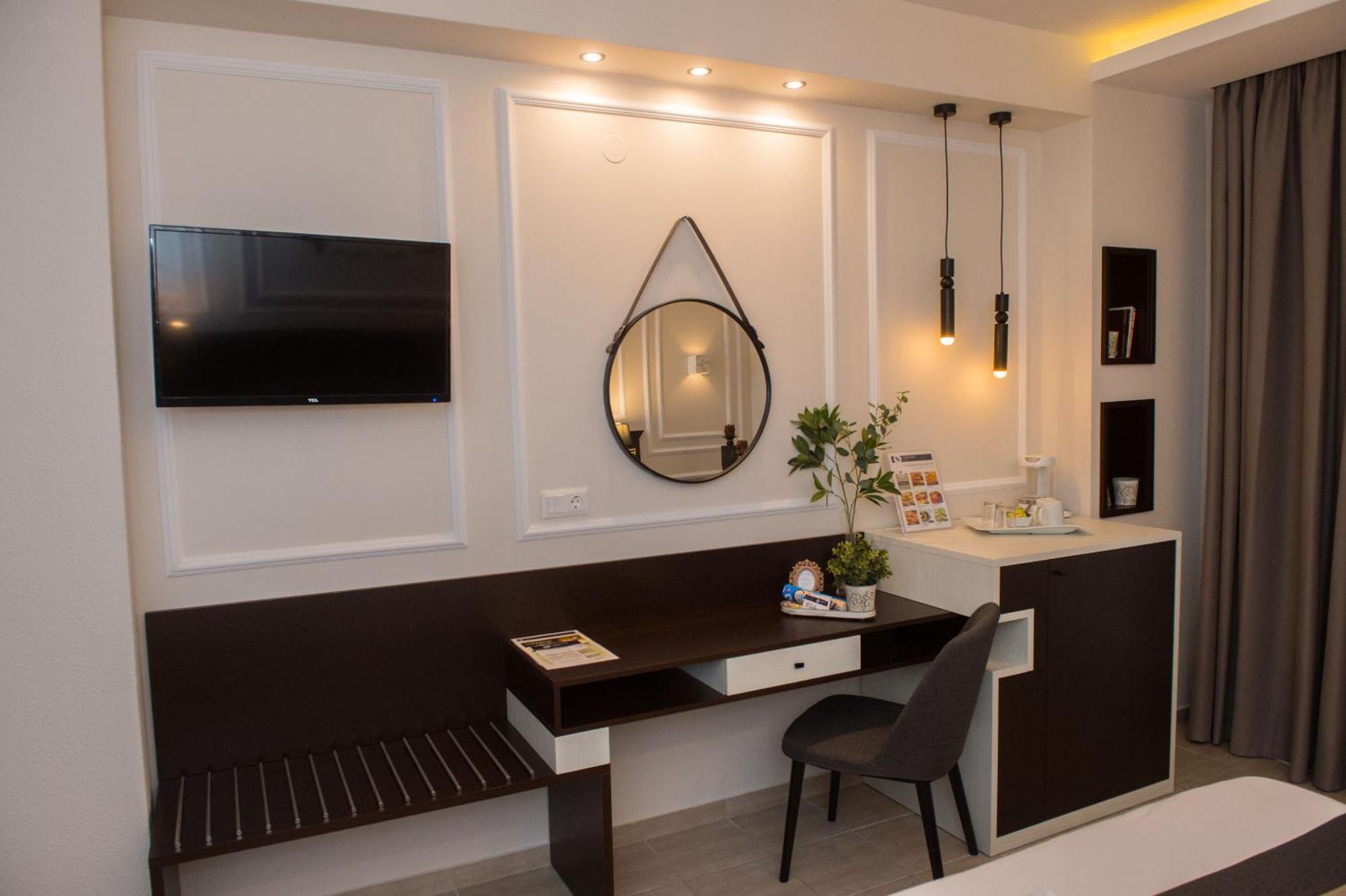 Sokratis Hotel Nea Moudania Bagian luar foto