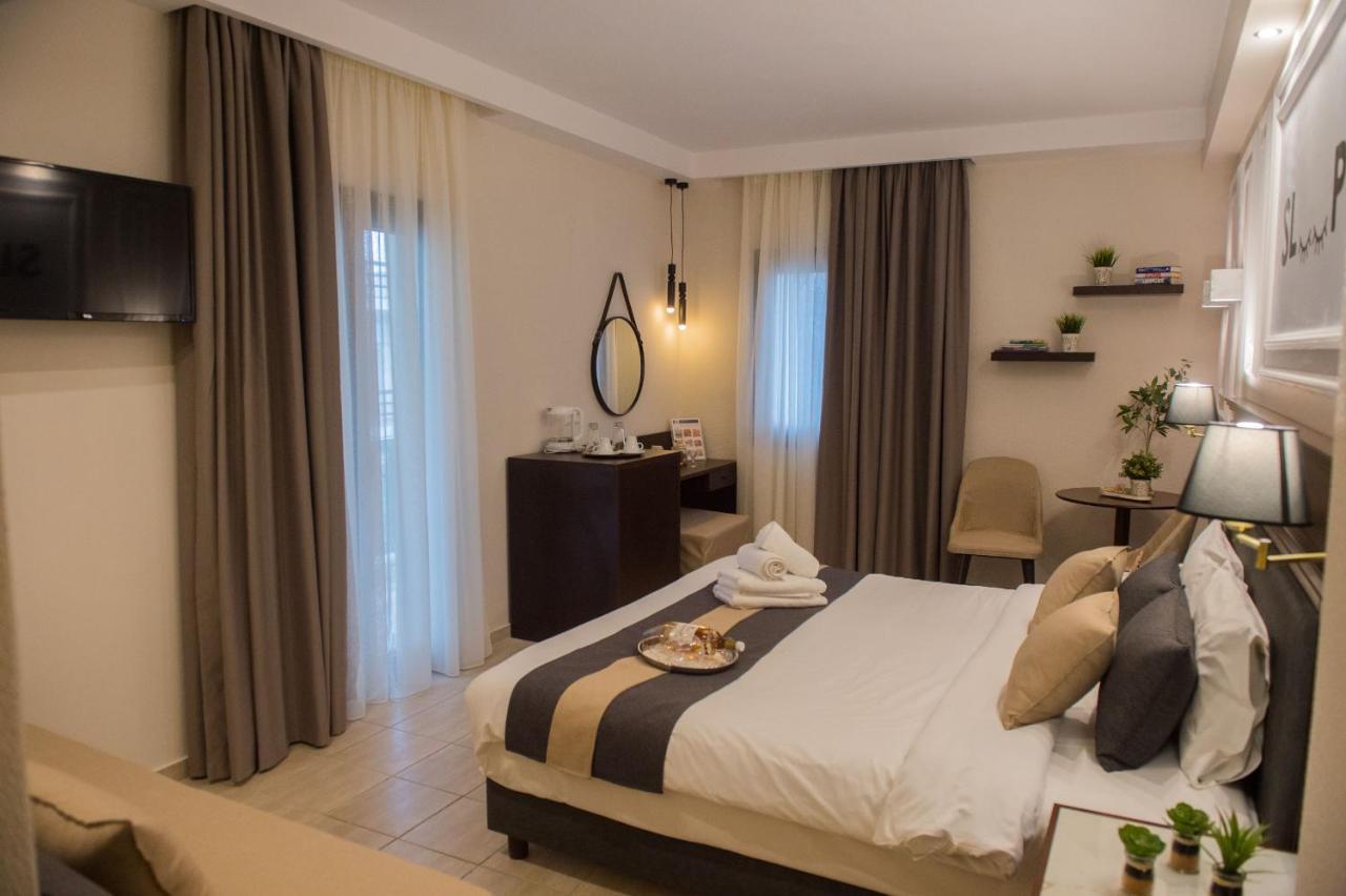 Sokratis Hotel Nea Moudania Bagian luar foto